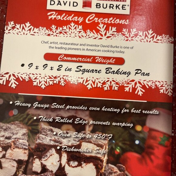 David Burke Bakeware 9x9x2 non stick square cake pan in red &White Speckled - Picture 3 of 8